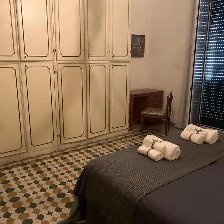 B&B La Grande Casa Di Puglia 지오이아델콜레